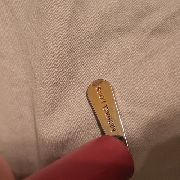 Pink Michael Kors Wallet - Picture 13 of 13